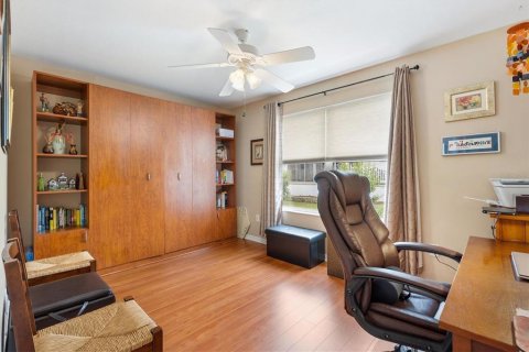 House in The Villages, Florida 2 bedrooms, 115.2 sq.m. № 2212629 - photo 19