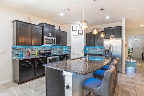 House in Wimauma, Florida 4 bedrooms, 190.82 sq.m. № 1679247 - photo 6