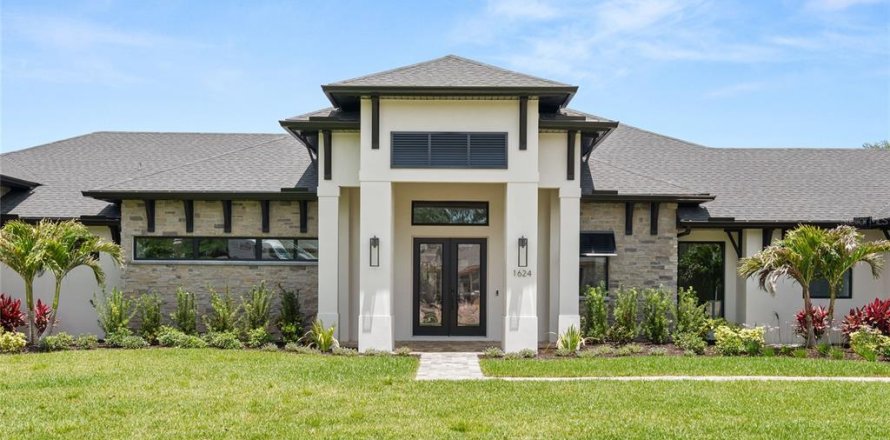 Casa en New Smyrna Beach, Florida 5 dormitorios, 441.47 m2 № 1725628
