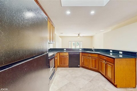 Casa en venta en Kissimmee, Florida, 4 dormitorios, 234.11 m2 № 1850009 - foto 9