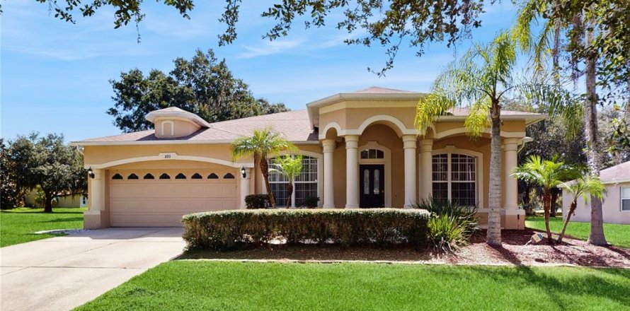 Casa en Kissimmee, Florida 4 dormitorios, 234.11 m2 № 1850009