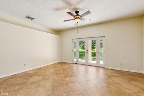 Casa en venta en Kissimmee, Florida, 4 dormitorios, 234.11 m2 № 1850009 - foto 12