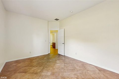 Casa en venta en Kissimmee, Florida, 4 dormitorios, 234.11 m2 № 1850009 - foto 17
