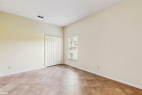 Casa en venta en Kissimmee, Florida, 4 dormitorios, 234.11 m2 № 1850009 - foto 16