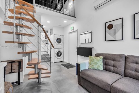 Снять в аренду виллу или дом в Майами, Флорида 4 спальни, 196.58м2, № 1925055 - фото 18