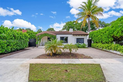 Снять в аренду виллу или дом в Майами, Флорида 4 спальни, 196.58м2, № 1925055 - фото 26