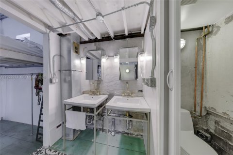 Купить кондоминиум в Майами-Бич, Флорида 3 спальни, 156.08м2, № 1982470 - фото 14