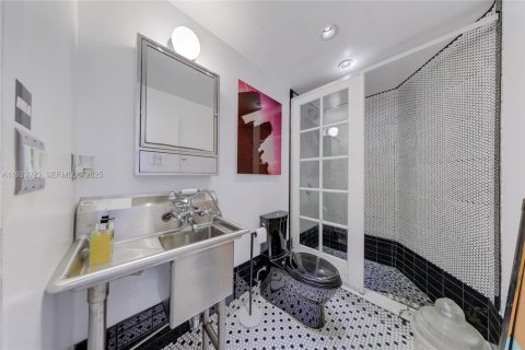 Купить кондоминиум в Майами-Бич, Флорида 3 спальни, 156.08м2, № 1982470 - фото 10