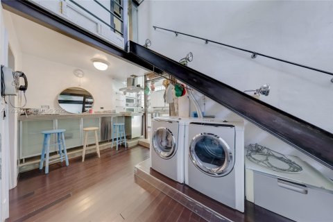 Купить кондоминиум в Майами-Бич, Флорида 3 спальни, 156.08м2, № 1982470 - фото 6