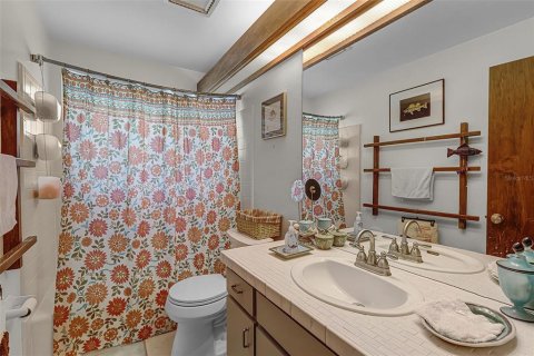 House in Gainesville, Florida 3 bedrooms, 215.72 sq.m. № 1834746 - photo 23