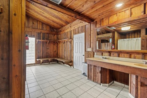 Commercial property in St. Lucie, Florida 603.59 sq.m. № 2176687 - photo 22