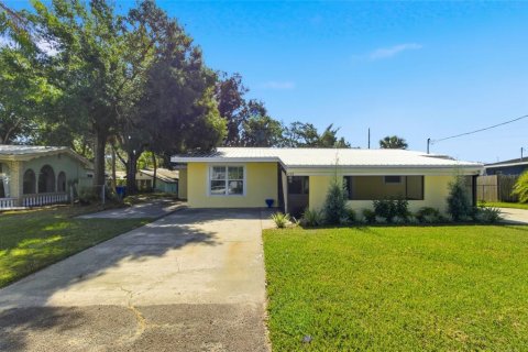 House in Tampa, Florida 3 bedrooms, 138.8 sq.m. № 2232146 - photo 26