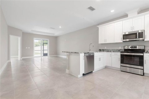 Apartment in Palm Coast, Florida 3 bedrooms, 135.45 sq.m. № 1850236 - photo 4