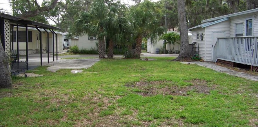 Land in Largo, Florida № 1571068