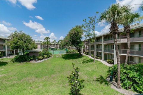 Condo in Altamonte Springs, Florida, 2 bedrooms  № 1777256 - photo 2