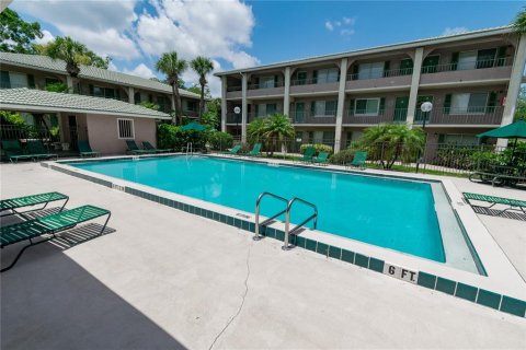 Condo in Altamonte Springs, Florida, 2 bedrooms  № 1777256 - photo 26