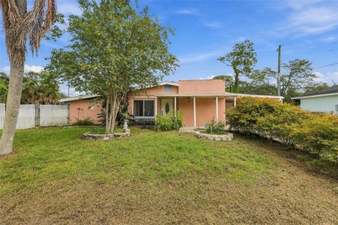 Villa ou maison à vendre à Bradenton, Floride: 3 chambres, 137.68 m2 № 2414965 - photo 2
