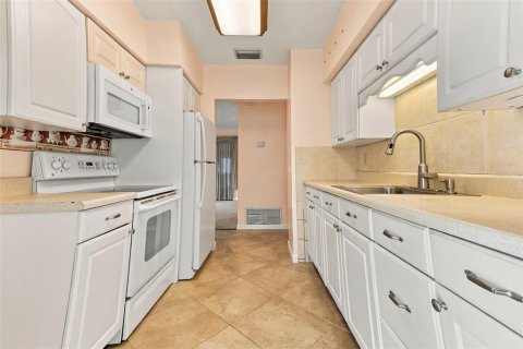 Villa ou maison à vendre à Bradenton, Floride: 3 chambres, 137.68 m2 № 2414965 - photo 11