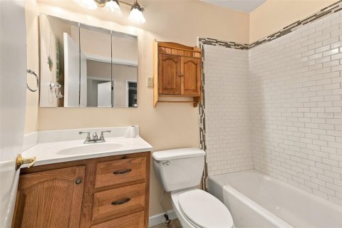 Villa ou maison à vendre à Bradenton, Floride: 3 chambres, 137.68 m2 № 2414965 - photo 26