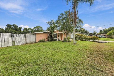 Villa ou maison à vendre à Bradenton, Floride: 3 chambres, 137.68 m2 № 2414965 - photo 3