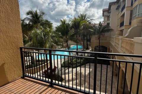Condo in Weston, Florida, 1 bedroom № 2243010 - photo 3