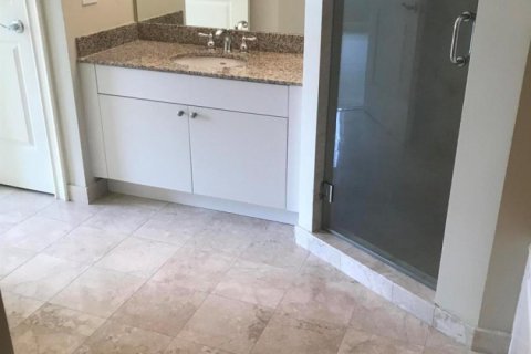 Condo in Weston, Florida, 1 bedroom № 2243010 - photo 9