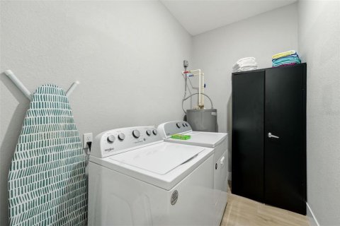 Immobilier commercial à vendre à Port Charlotte, Floride: 6 chambres, 209.03 m2 № 2259310 - photo 21