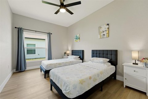 Immobilier commercial à vendre à Port Charlotte, Floride: 6 chambres, 209.03 m2 № 2259310 - photo 15