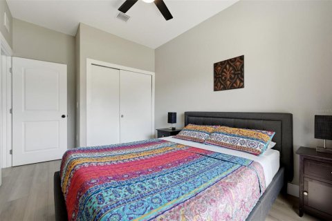Immobilier commercial à vendre à Port Charlotte, Floride: 6 chambres, 209.03 m2 № 2259310 - photo 13