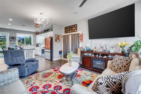 Villa ou maison à vendre à Orlando, Floride: 7 chambres, 421.87 m2 № 2156862 - photo 14