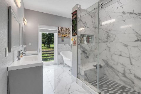 Villa ou maison à vendre à Orlando, Floride: 7 chambres, 421.87 m2 № 2156862 - photo 18