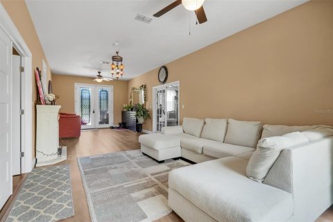 Villa ou maison à vendre à Orlando, Floride: 7 chambres, 421.87 m2 № 2156862 - photo 11