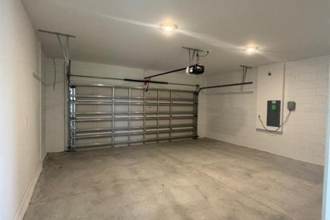 House in Davenport, Florida 4 bedrooms, 174.1 sq.m. № 1913603 - photo 19