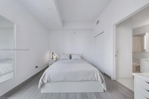 Снять в аренду кондоминиум в Майами, Флорида 1 спальня, 39.95м2, № 2009450 - фото 5