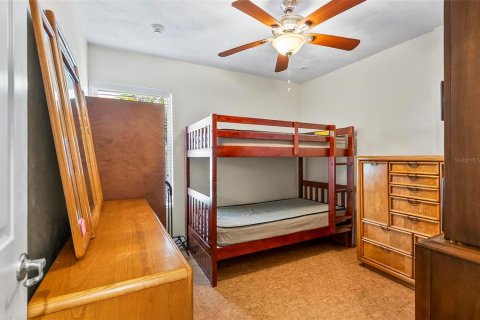 Casa en venta en Bunnell, Florida, 4 dormitorios, 161.09 m2 № 1808170 - foto 22