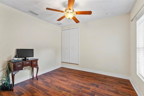 Casa en venta en Bunnell, Florida, 4 dormitorios, 161.09 m2 № 1808170 - foto 19