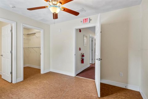 Casa en venta en Bunnell, Florida, 4 dormitorios, 161.09 m2 № 1808170 - foto 27