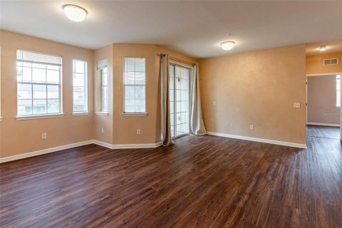 Condominio en venta en Davenport, Florida, 3 dormitorios, 143.26 m2 № 2217598 - foto 10