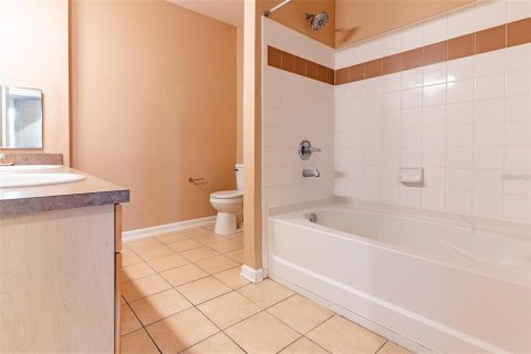 Condominio en venta en Davenport, Florida, 3 dormitorios, 143.26 m2 № 2217598 - foto 27