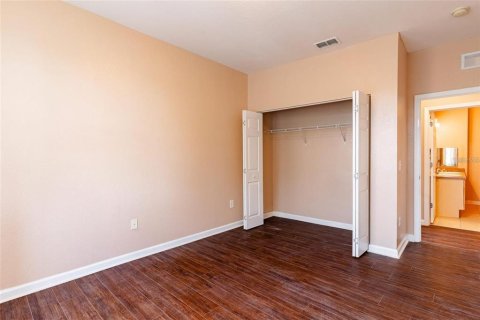 Condominio en venta en Davenport, Florida, 3 dormitorios, 143.26 m2 № 2217598 - foto 19