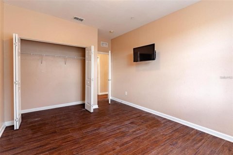 Condominio en venta en Davenport, Florida, 3 dormitorios, 143.26 m2 № 2217598 - foto 18
