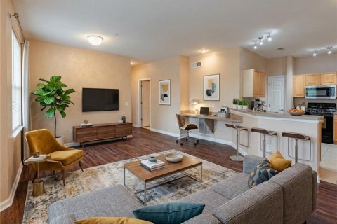 Condominio en venta en Davenport, Florida, 3 dormitorios, 143.26 m2 № 2217598 - foto 5