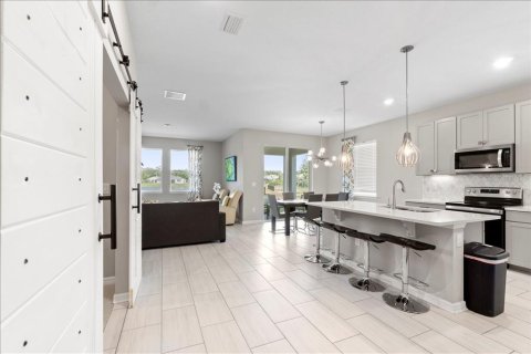 House in Nokomis, Florida 4 bedrooms, 175.4 sq.m. № 2099246 - photo 3