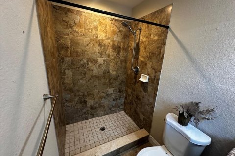 House in Tampa, Florida 3 bedrooms, 139.35 sq.m. № 1912518 - photo 30