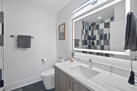 Adosado en venta en Sarasota, Florida, 4 dormitorios, 256.69 m2 № 1569902 - foto 23