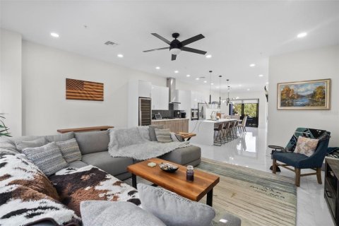 Adosado en venta en Sarasota, Florida, 4 dormitorios, 256.69 m2 № 1569902 - foto 16