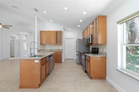 House in Palm Coast, Florida 3 bedrooms, 151.9 sq.m. № 1670256 - photo 22