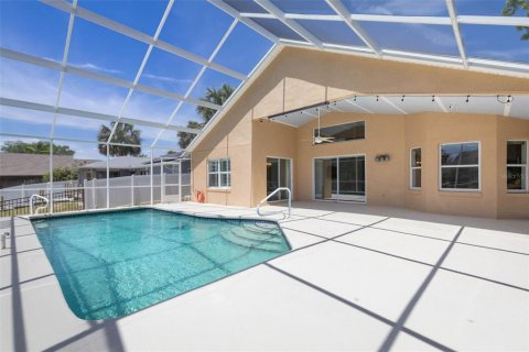 House in Palm Coast, Florida 3 bedrooms, 151.9 sq.m. № 1670256 - photo 27
