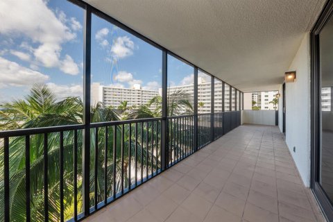 Condo à Highland Beach, Floride, 2 chambres № 2376178