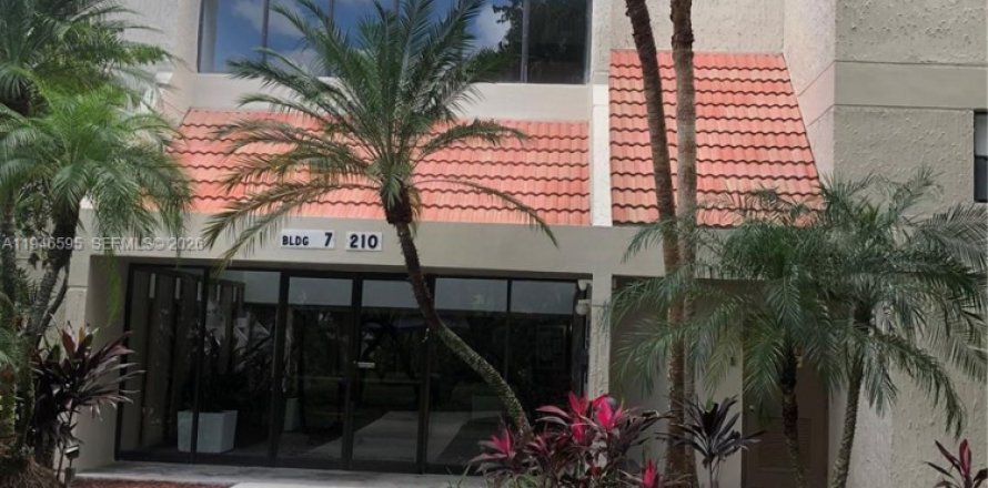 Condo à Weston, Floride, 2 chambres  № 2061232